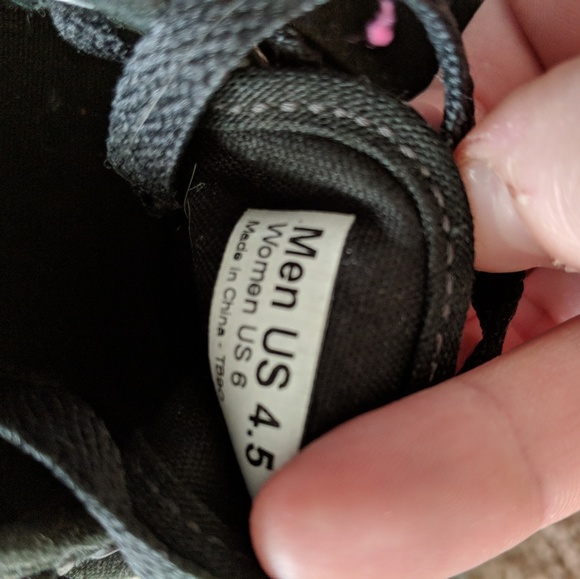 black vans - Picture 2 of 2